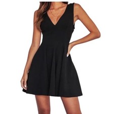 Brand New Lulus Black V-Neck Sleeveless Fit and Flare Skater Mini Dress Size L