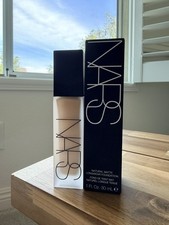 NARS Natural Radiant Longwear Foundation In Light 3 Gobi 1.0 Oz New