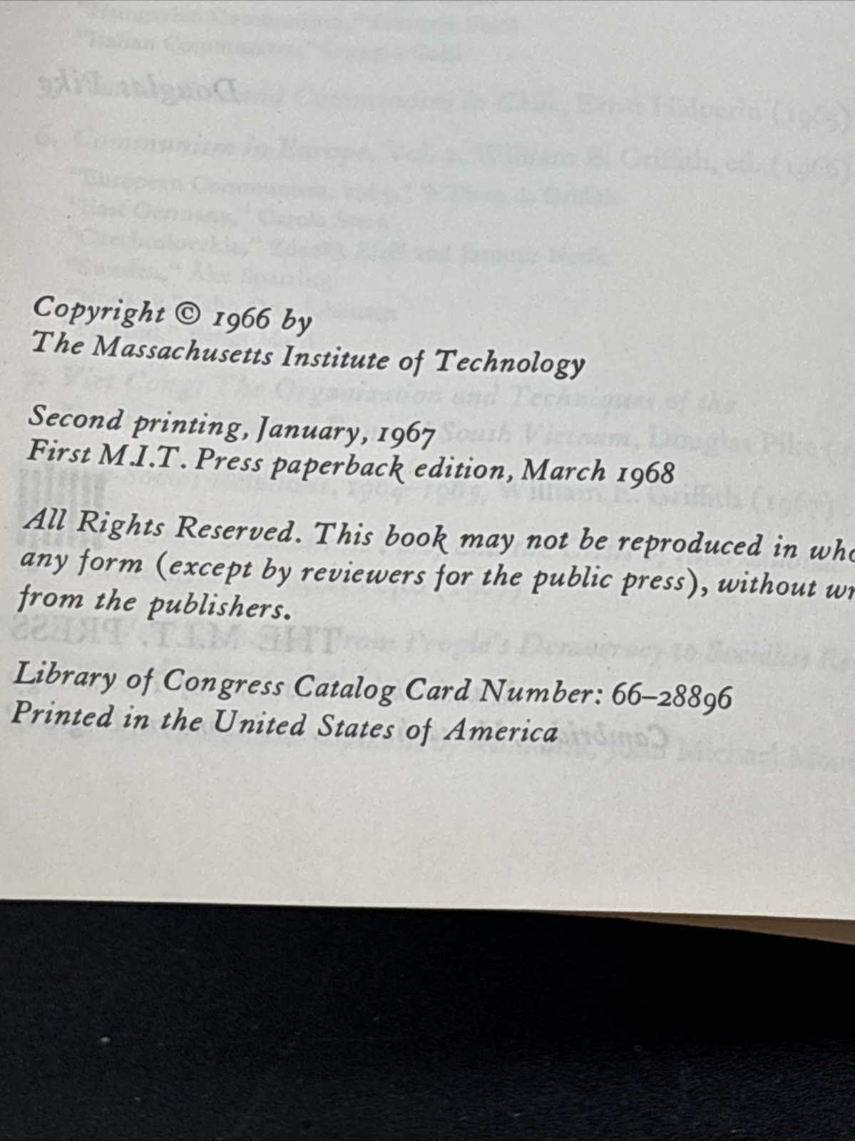 1968 Vietnam Viet Cong Douglas Pike Softcover Reference Book