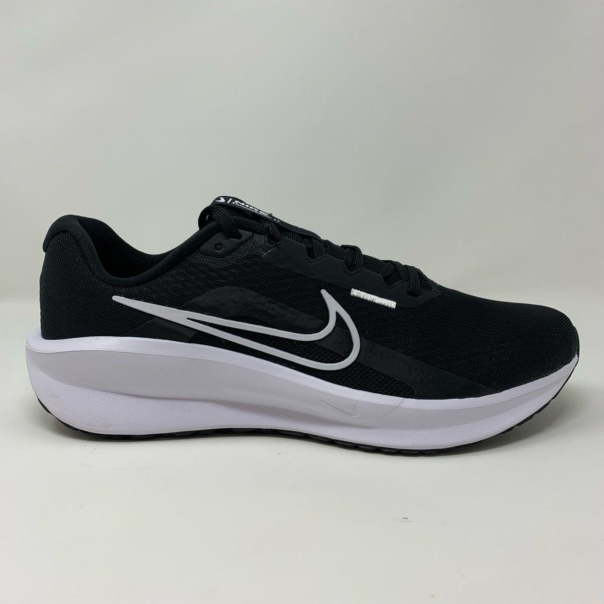 Men NIKE Downshifter 13 FD6454-001 Black/White/Dk Smoke Grey Size
