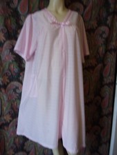 Vintage Intime Lingerie Pink Button Front Polyester House Wife Robe 42