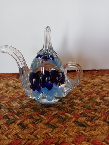 Vintage Gibson Glass Paperweight 1987 Teapot and Blue Flowers 4" Tall - Picture 2 of 5