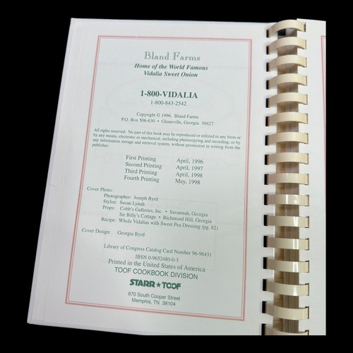 Vintage 90s Cookbook Vidalia Sweet Onion Lovers Recipes Bland Farms - Picture 5 of 15