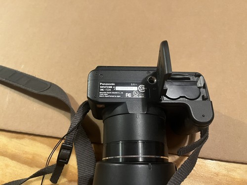 Panasonic LUMIX DMC-FZ18 8.1MP Digital Camera - Black Not Tested - Picture 6 of 6