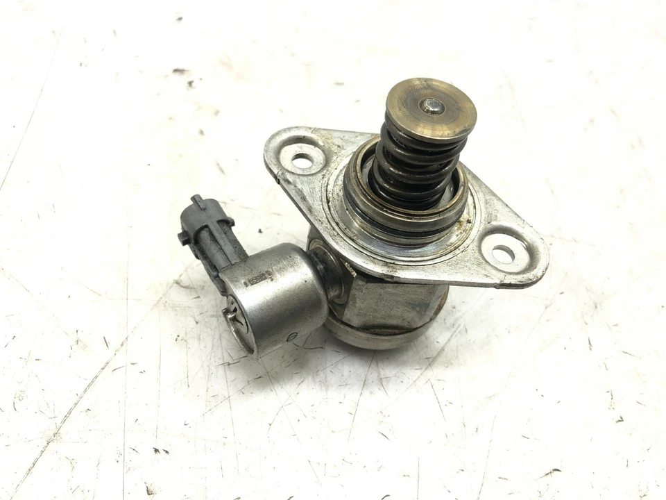 Land Rover Discovery LR4 2010-2013 5,0 L V8 bomba de combustible de alta presión fabricante de equipos originales. Foto 3 de 4