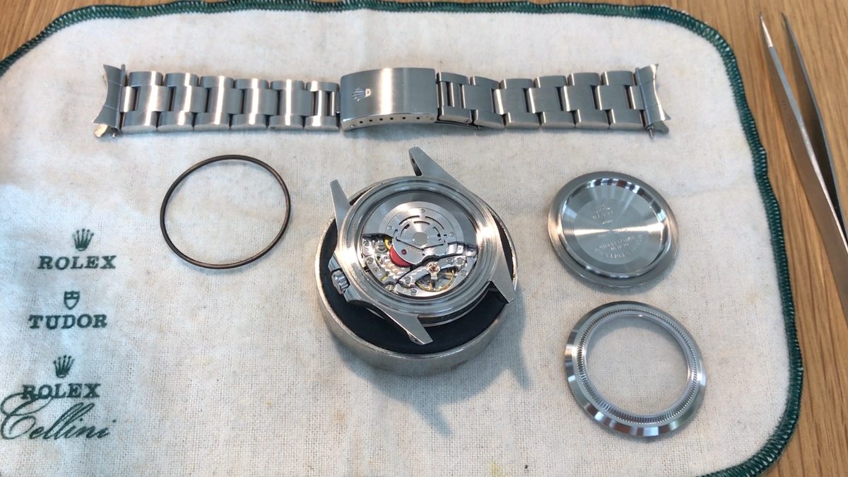 Watch Rolex Sapphire Caseback 1229 Extra-Slim Sapphire Exhibition