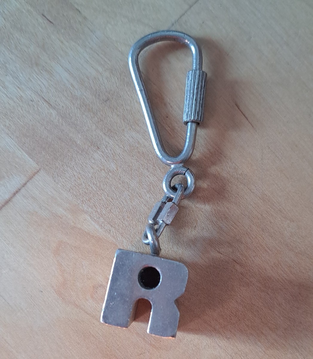 LOEWE Silver Tone Keychain | eBay LOEWE Silver Tone Keychain | eBay