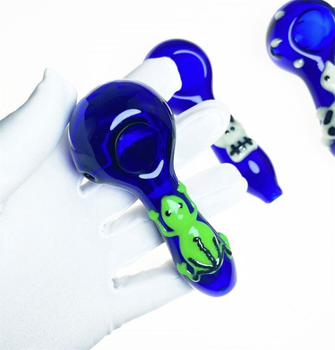 4" Blue Glass Pipe Glow in the dark Frog Pyrex Hand Spoon Tobacco Pipes Handmade - Picture 5 of 7