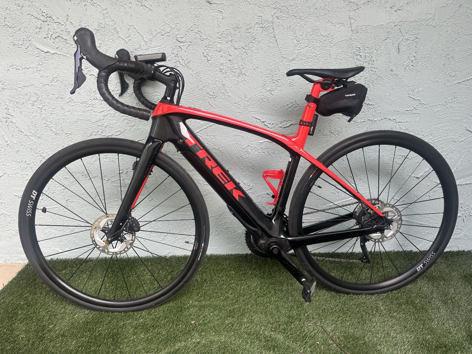 50cm 2021 Trek Domane+ LT Carbon Gen 1 Road Bike Red Black S