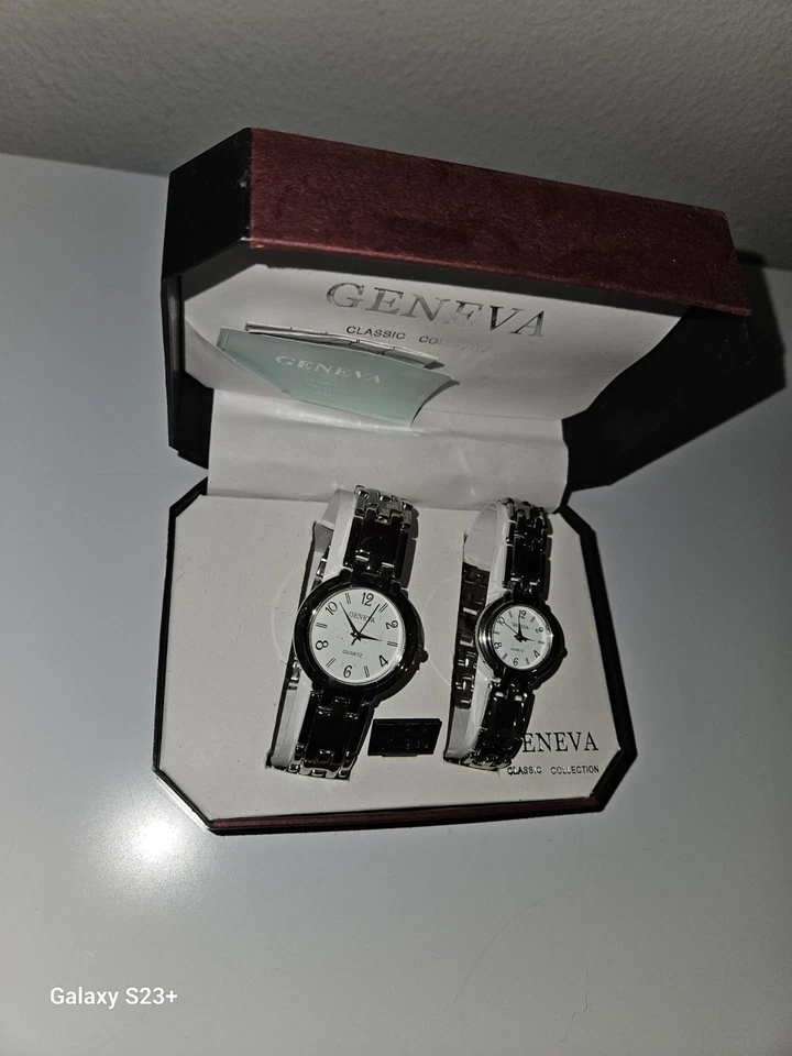 Juego de relojes de cuarzo Geneva Classic Collection para hombre y mujer Foto 3 de 4