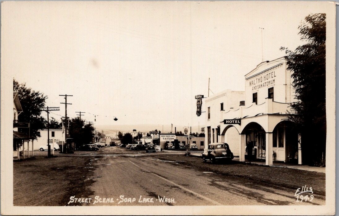 1949, Street View, SOAP LAKE, Washington Real Photo Postcard - Ellis