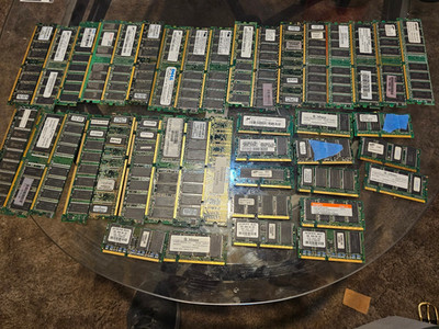 Lot of 41 units DDR1 and SDRAM DIMM and SODIMM