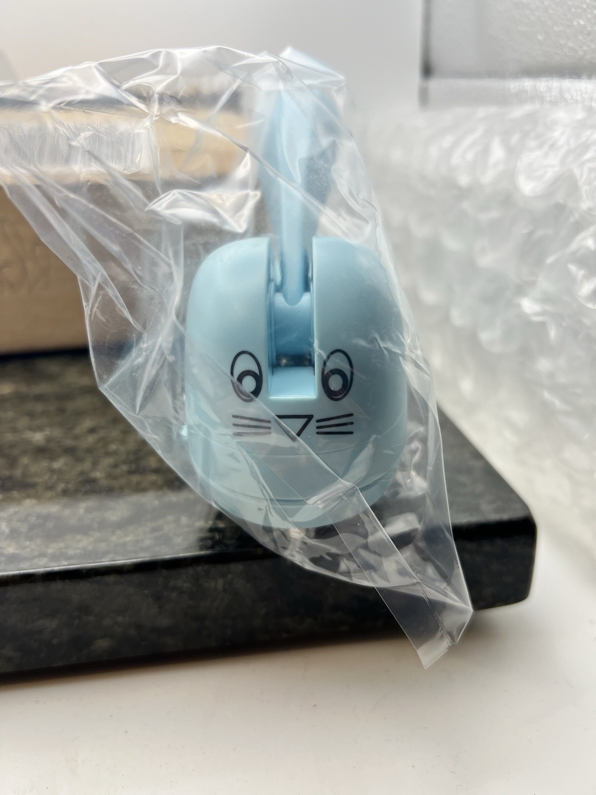 VTG Rare Kuhn Rikon Prepology Bunny Safety Lid Lifter Can Opener Rare Blue NIB.