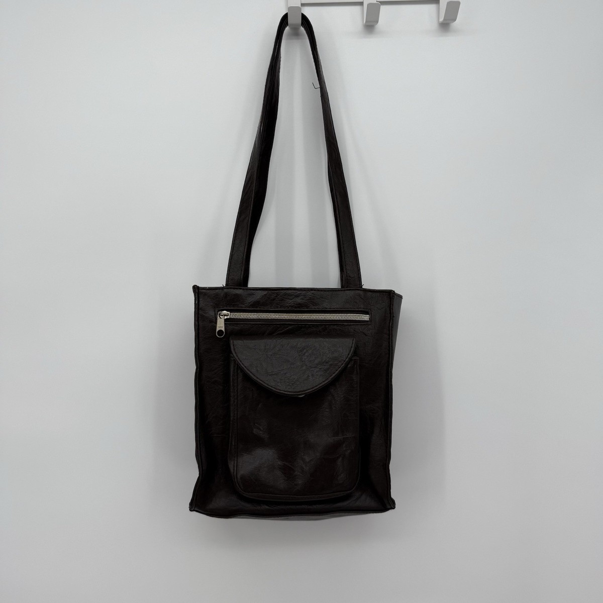 Classic Brown Leather Tote Backpack - Unbranded Convertible Leather Tote Backpack | 2-in-1 Essential main image 4