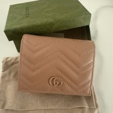 Gucci GG Marmont Matelasse Monochrome Card Case Wallet In Camelia