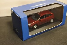 Ford Minichamps Focus 3D Hatchback Diecast Model 14Y+ JAPAN