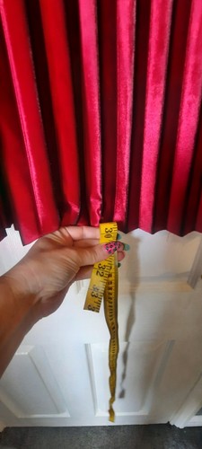 marks spencers size 18 red velvet pleated skirt L30in - Imagen 2 de 5