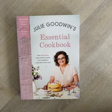 Julie Goodwin's Essential Cookbook Paperback MasterChef Australia Family Recipes