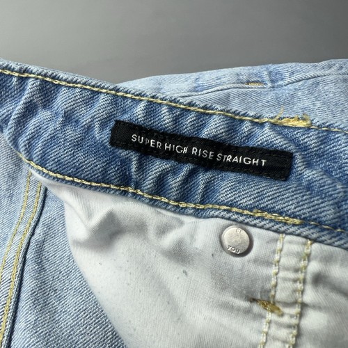 Free Assembly Womens 16 Blue Light Wash Raw Hem Straight Leg Baggy Y2K - Picture 9 of 10