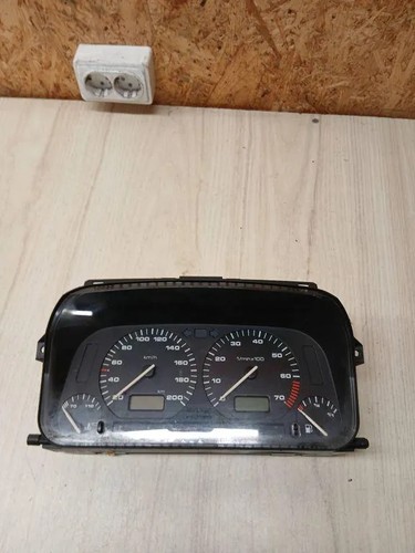 VW GOLF III Variant 1H5 Kombiinstrument 1H6919033A 1.60 Diesel 81kw 34898525