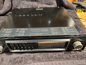 Mcintosh MR 500 FM Tuner
