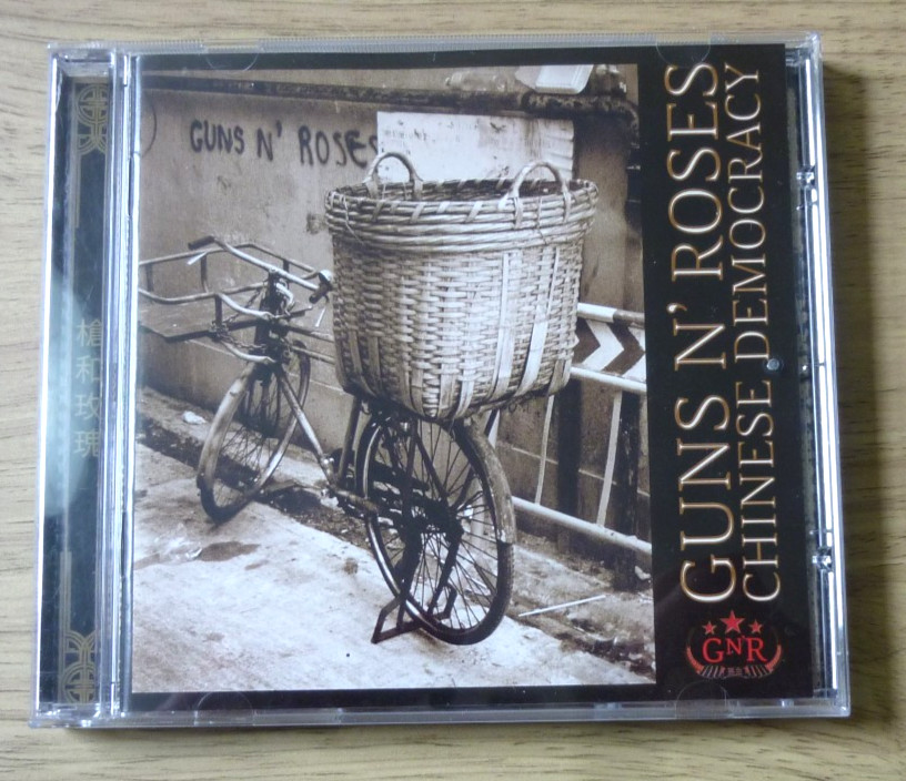 Guns n' Roses - Chinese Democracy. 2008 CD.