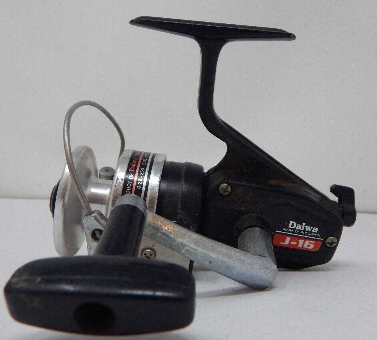 Daiwa J-16 Spinning Reel Made In Korea