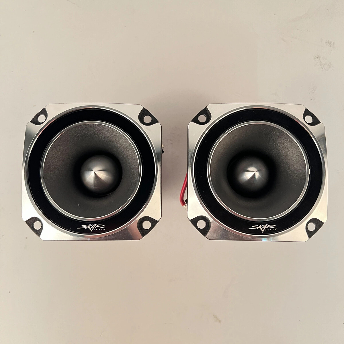 カーオーディオ SKAR AUDIO Vx35-st 3.5 Amazon.com: Skar Audio VX35-ST 3.5-Inch 300 Watt RMS High