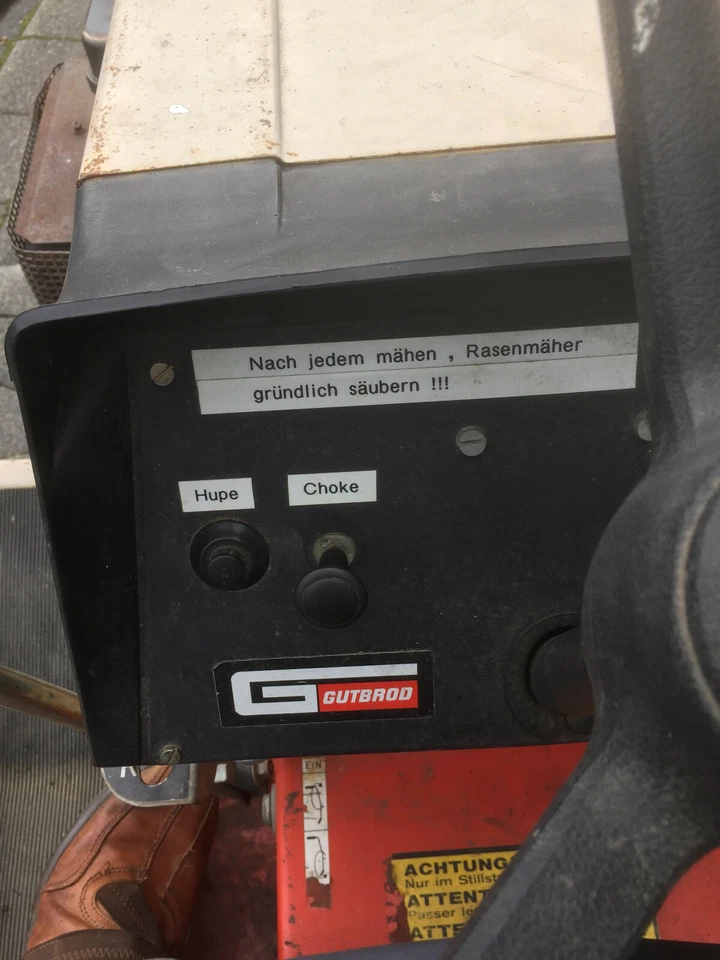 Aufsitzmäher - Rasen Trecker Gutbrod Modell Superior 1010 mit Gras Sammler - Bild 4 von 4