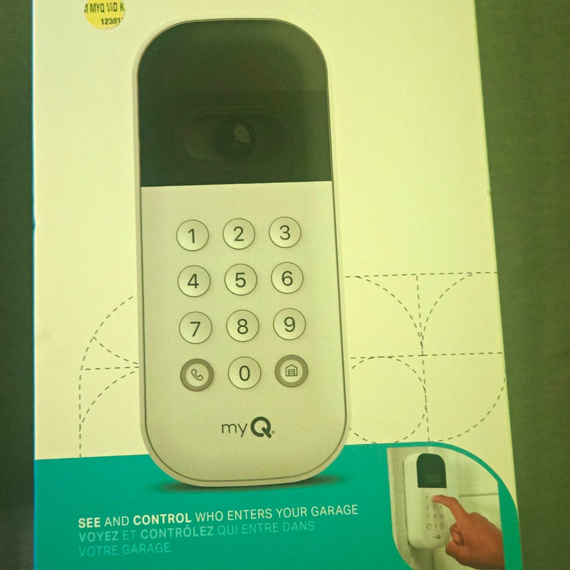myQ Video Keypad Wi-Fi/Bluetooth HD Video Night Vision Two-Way Audio White