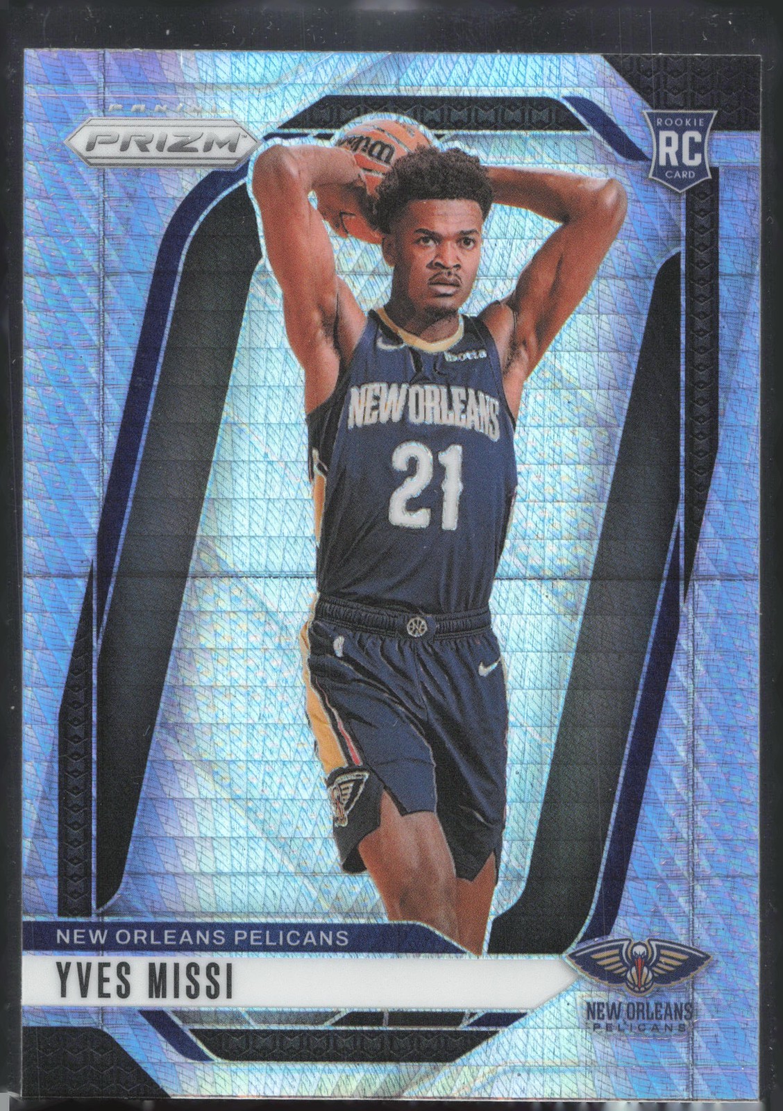 2024-25 Panini Prizm #233 Yves Missi Prizms Hyper