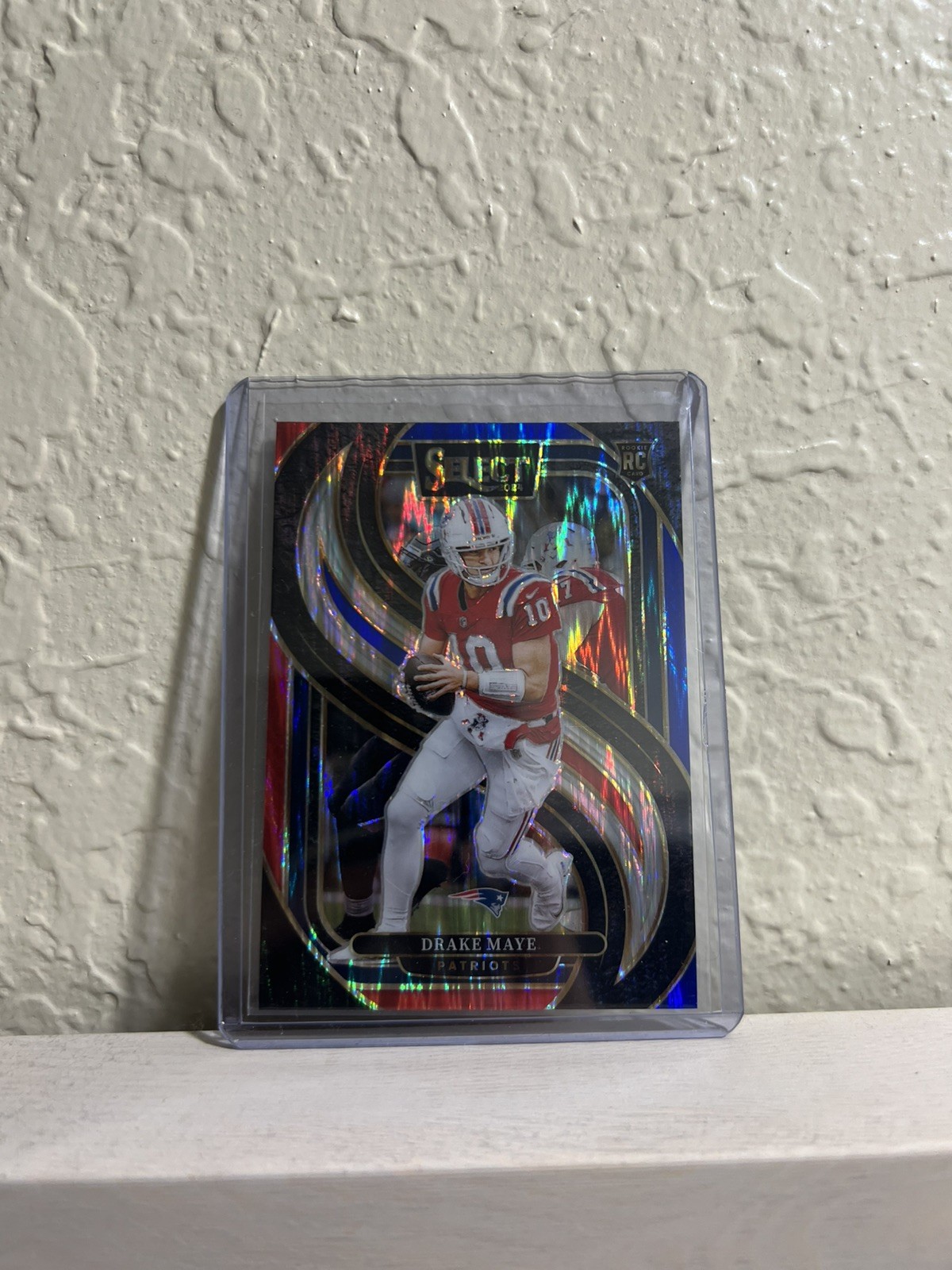 2024 Panini Select - Premier Level Drake Maye #113 Red & Blue Shock Prizm (RC)