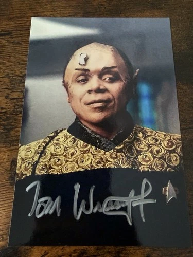 Actor TOM WRIGHT Signed STAR TREK VOYAGER 4x6 Photo AUTOGRAPH