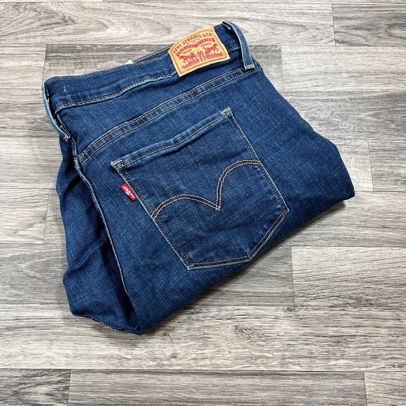 LEVI'S 311 Shaping Skinny High Rise Dark Wash Blue Denim Jeans Women's Size 34