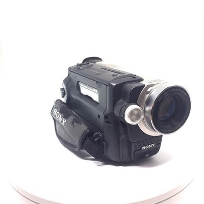 Sony CCD-TR748E Handycam Video Hi8 Video Camera w/ Original