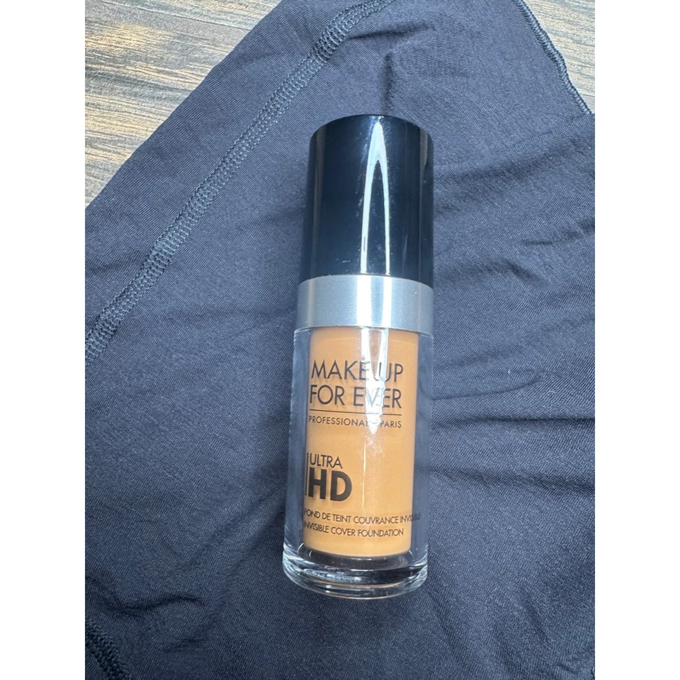 MAKE UP FOR EVER Ultra HD Invisible Cover Foundation Y422 Suede 30ml 1.01 oz New - Image 2 of 4