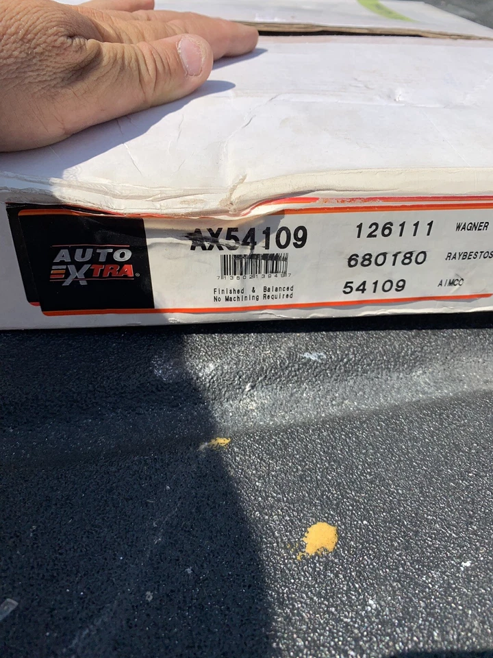 Front Brake Rotors For 2005 - 2008 FORD F150 MARK LT 4X4 4WD - Image 2 of 2