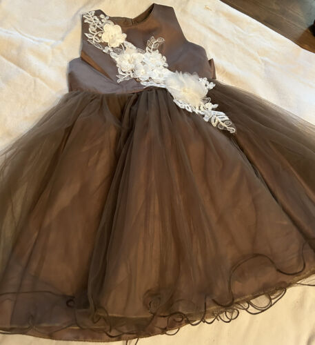 Trish Scully chocolate Brown tulle flower Girls Dress With lace Flowers Size 3 - Picture 1 of 6