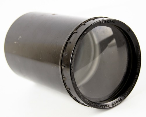 Projection lens Ministry of Education RSFSR Glavuchtekhprom ZAGORSK F = 44.2 cm - Picture 8 of 12