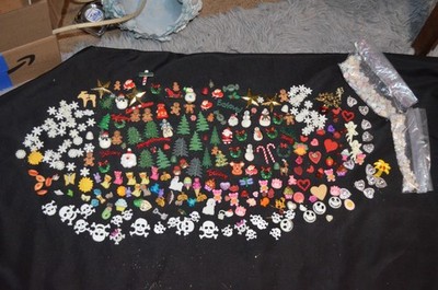 Novelty Buttons Flatbacks Huge Job Lot Holiday Pets 839 pieces