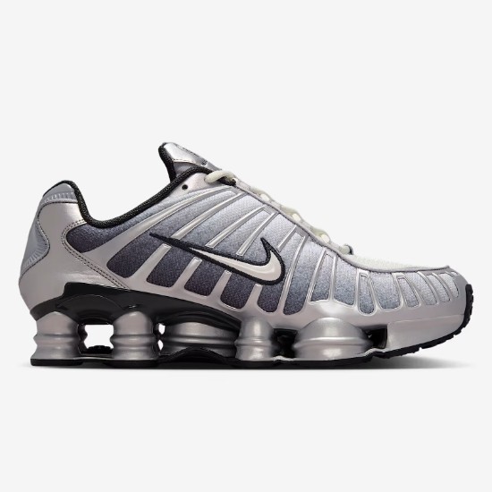 箱付き NIKE Shox OG R4 シルバー IO着用 箱付き NIKE Shox OG R4 シルバー IO着用 - メルカリ