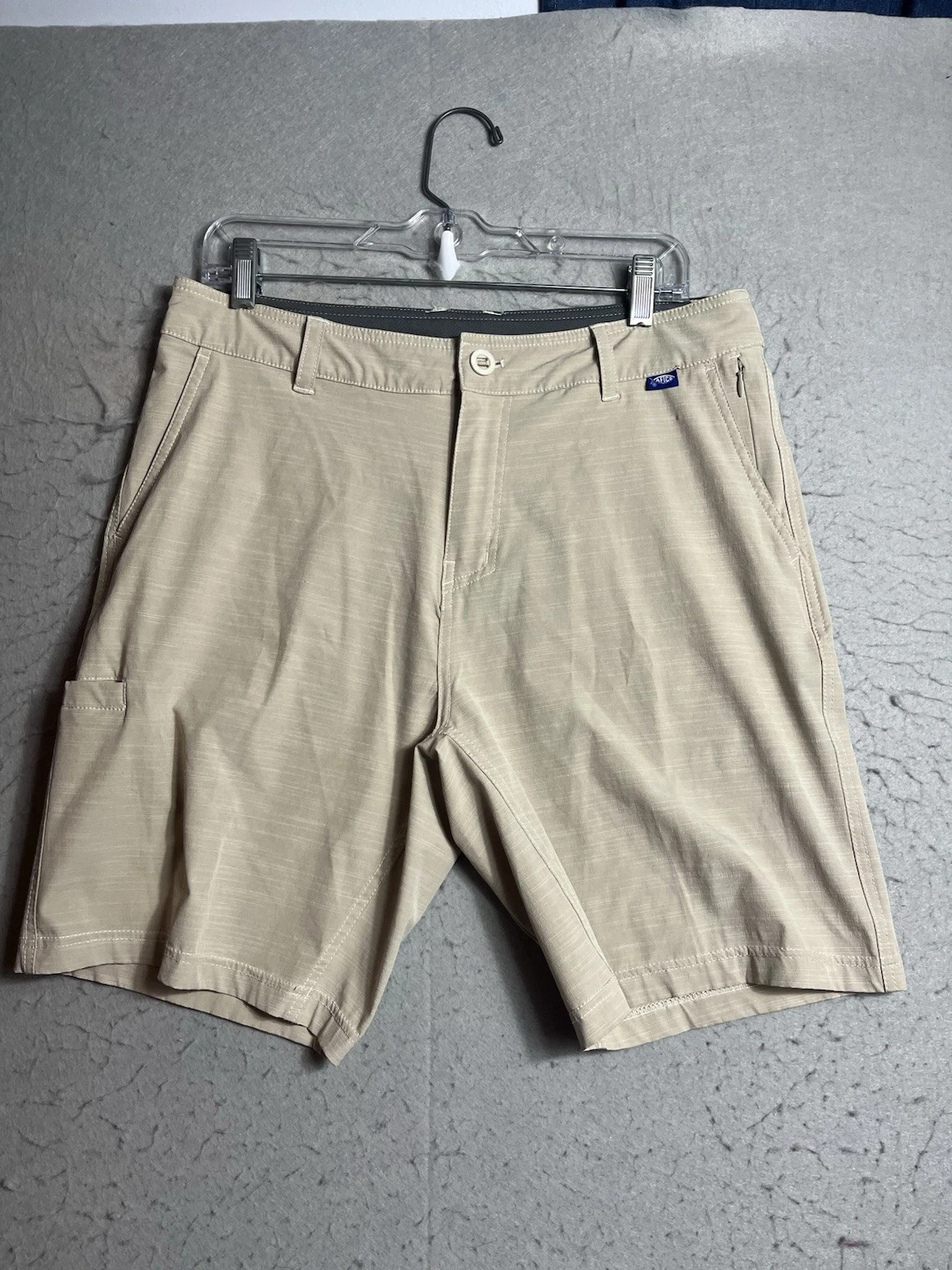 Aftco Shorts Men 32 Digital Hybrid Beige Performance Fishing Boating Beach Swim