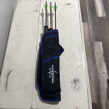 Arrow Quiver With Three Arrows