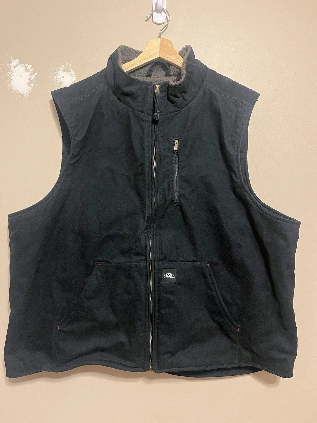 RW Rugged Wear Men's Black Lined Zip Vest Solid Pattern XXL Regular
