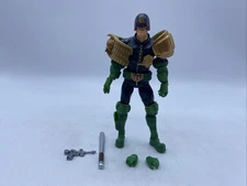 Hiya Toys 2000 AD Judge Dredd 1:18 Scale Action Figure Complete