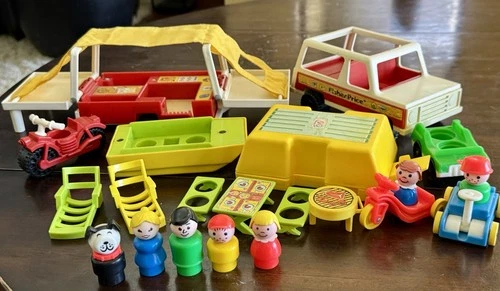 Vintage 1980 Little People Play Family Pop-Up Camper Set #992 Complete + Extras