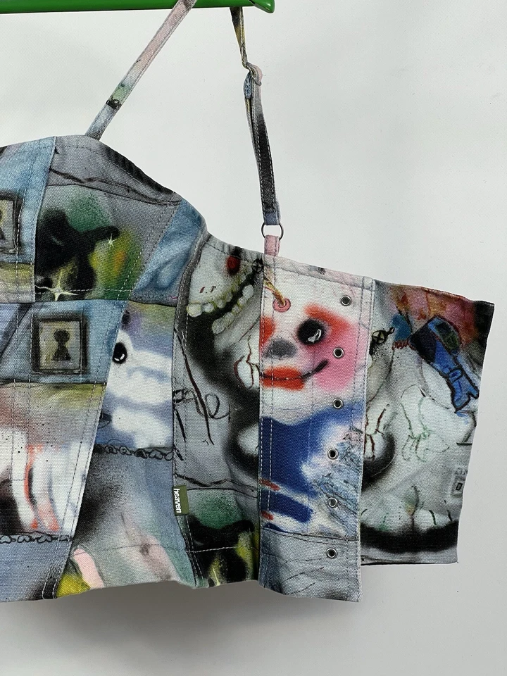 Heaven de Marc Jacobs “Corset Punk Playground” Foto 4 de 4