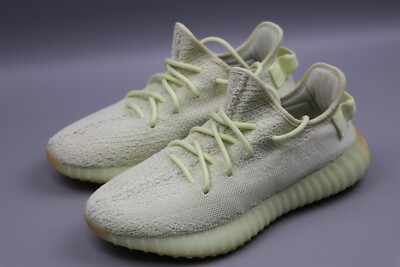 Very lightly used yeezy 350 butters. Adidas Yeezy Boost 350 V2 Butter - F36980 - Mens 12 - no box  main image 2