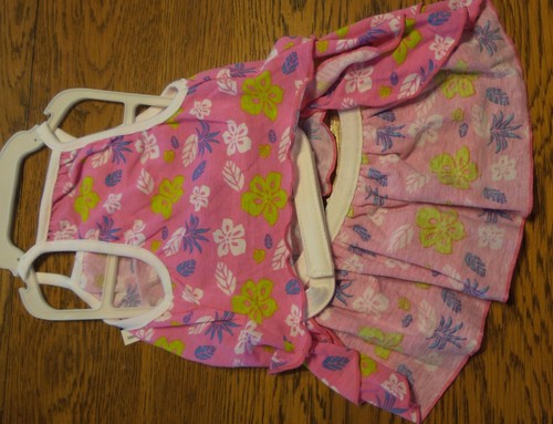 Sz M Cute Pet Dog Pink 2-Piece Tankini with Flowers Skirt & Tank Top - Picture 2 of 3