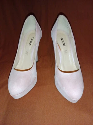 Chaussures escarpins souliers à talon semelle compensée rose poudré Texto p. 37 - Photo 1/4
